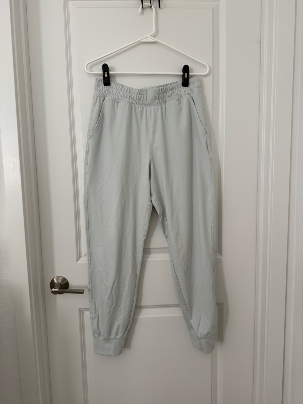 Fabletics Light Gray/Green Elastic Waist Jogger Pants